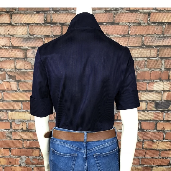 Farinaz Taghavi Short Sleeve Cuffed Top SZ 4 - Picture 6 of 8